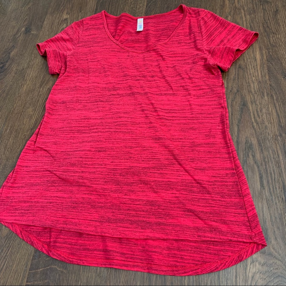 LuLaRoe Classic Tee Red Striped - Picture 2 of 6